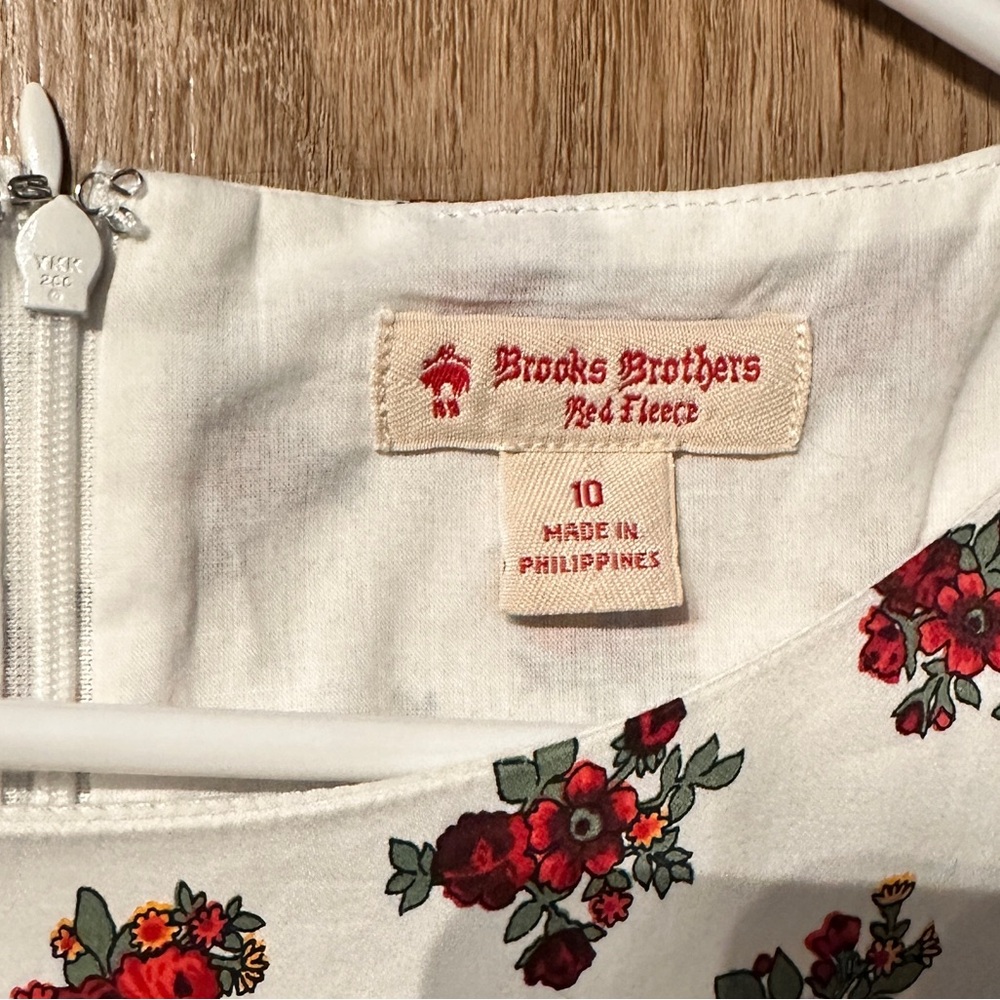 Brooks Brothers White & Red Floral Fit and Flare Dress Size 10 - Picture 4 of 7